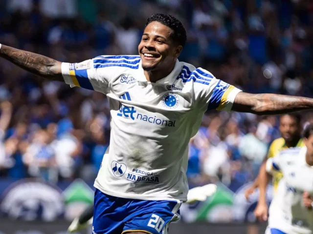 WESLEY ESTREIA COM GOL, CRUZEIRO VENCE O MIRASSOL E ENTRA NO G5